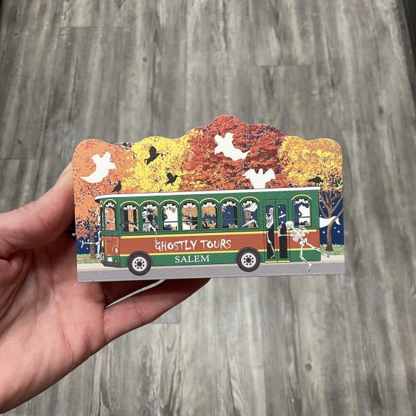 Salem Trolley- Cat’S Meow Village