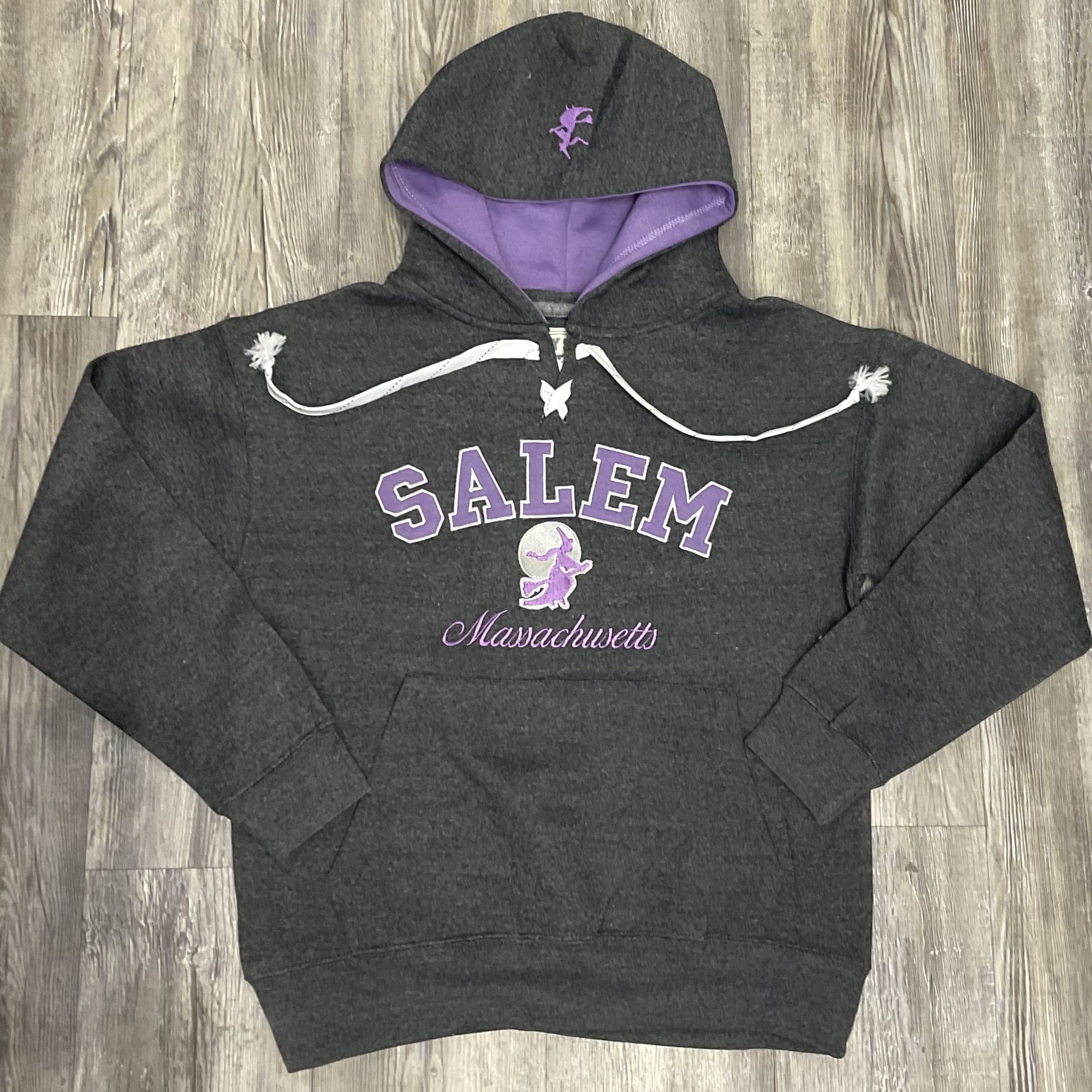 Moons Gift Shop | Salem’s Magical Retail Store