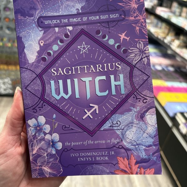 Sagittarius Witch: Unlock the Magic of Your Sun Sign Paperback