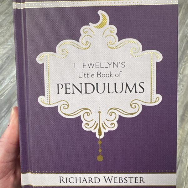 Llewellyn's Little Book of Pendulums