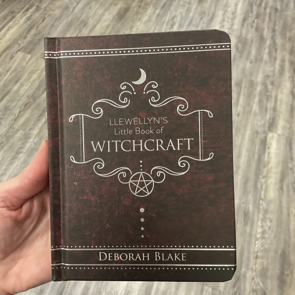 Llewellyn’s Little Book of Witchcraft