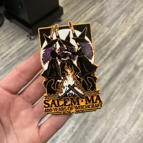 400 Years Salem Magnet
